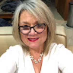 Meet your Posher, Louise